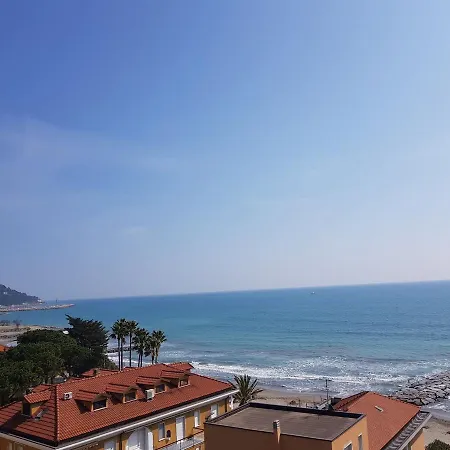 Lungomare Marina dʼAndora