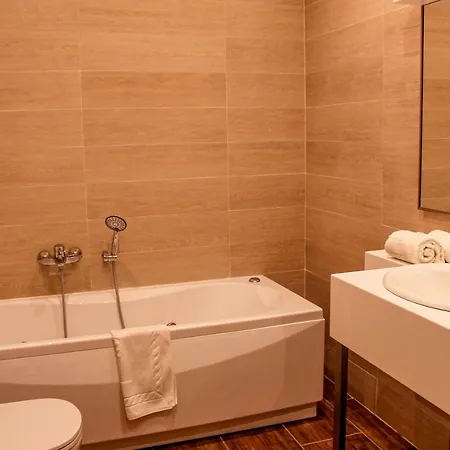 Lungomare Otel Marina dʼAndora